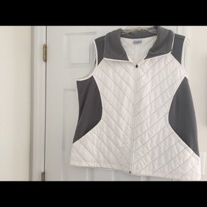 Columbia lightweight vest
